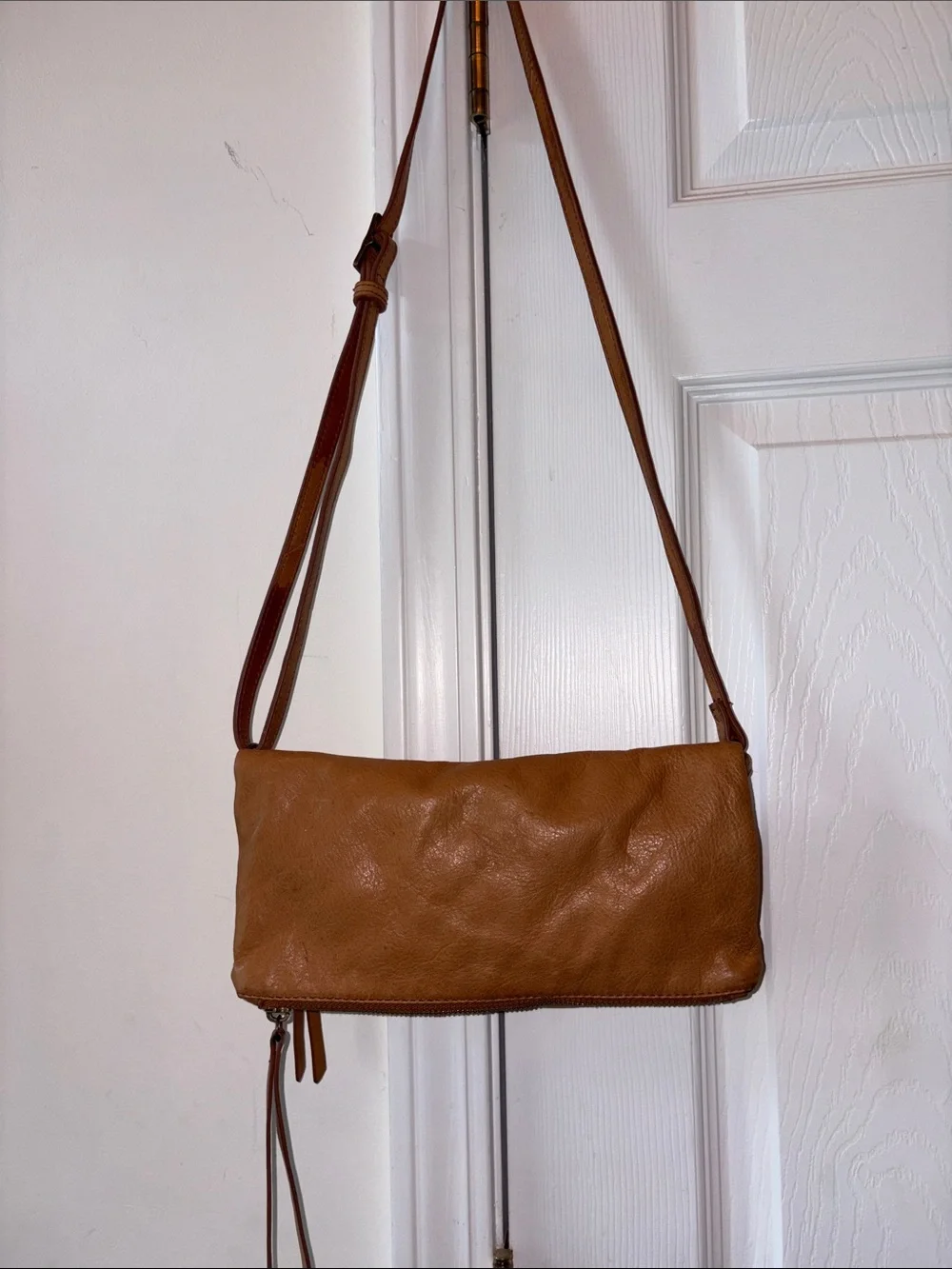 MARGOT NEW YORK 100% LEATHER FOLD DOWN CROSSBODY